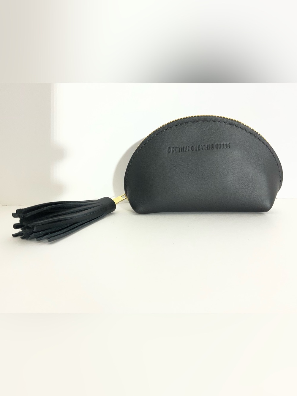 Portland Leather Taco Tassel Pouch in Smooth Black-NEW